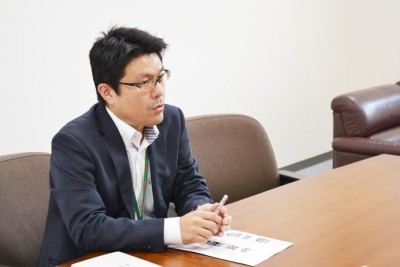 マーチャンダイザー 佐藤 淳一 氏 マーチャンダイザー 佐藤 淳一 氏