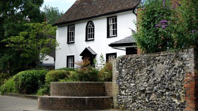 cottage-1522518_1920