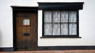 old-1596547_1920