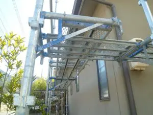ビケ足場
