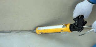 雨漏り コーキング