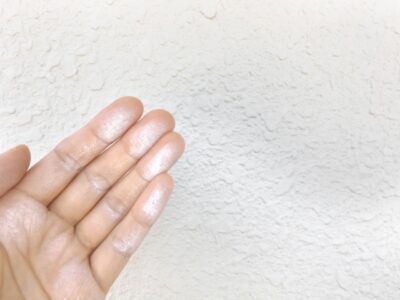 スタッコ外壁のチョーキング